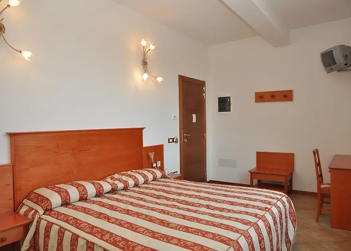 호텔 Trattoria Mingaren